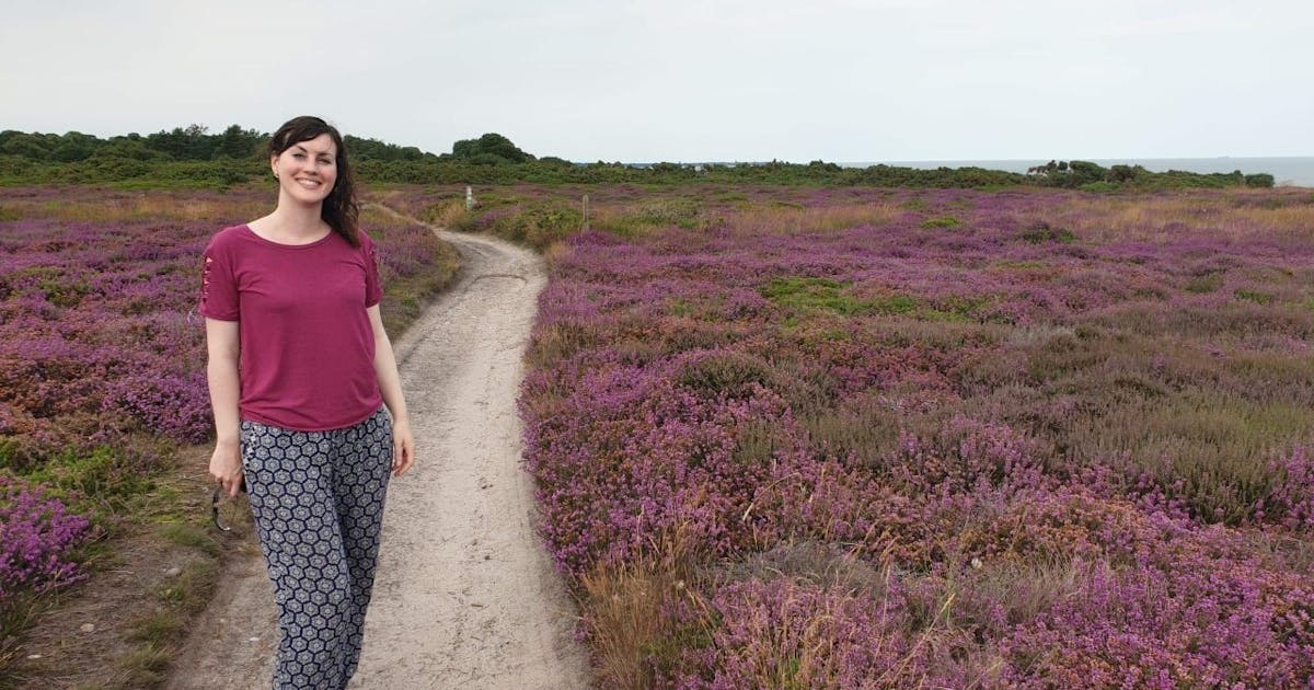 Christmas card wishes, quotes, and poems for friends Sharon White Designs | Cheerfully Given